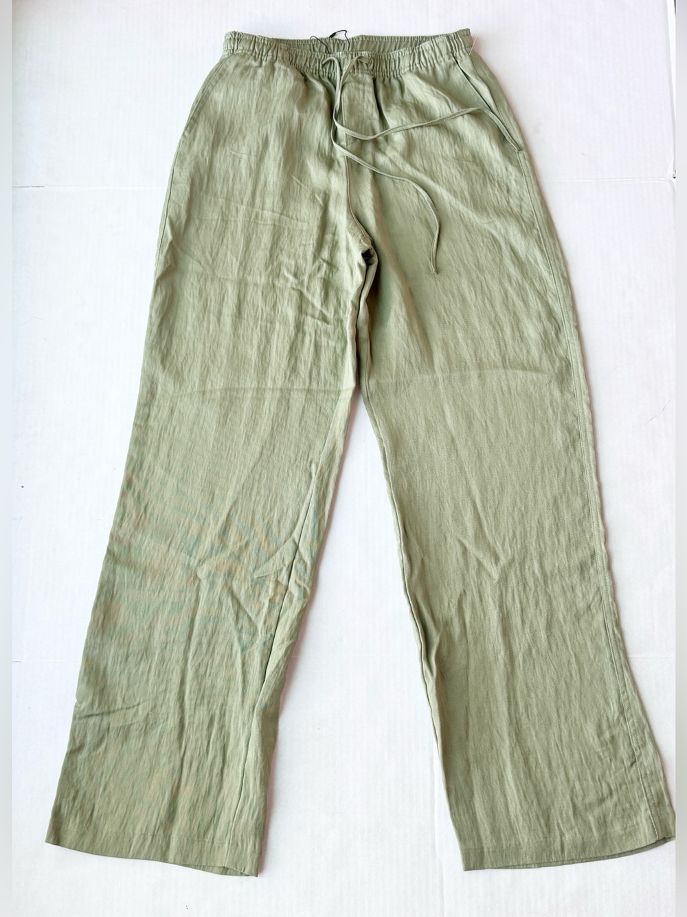 Zara New Wide Leg Relaxed Lyocell Viscose Pants in Khaki Green
NWOT
